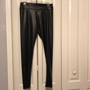 NWOT Black Pleather Leggings, Size XL.